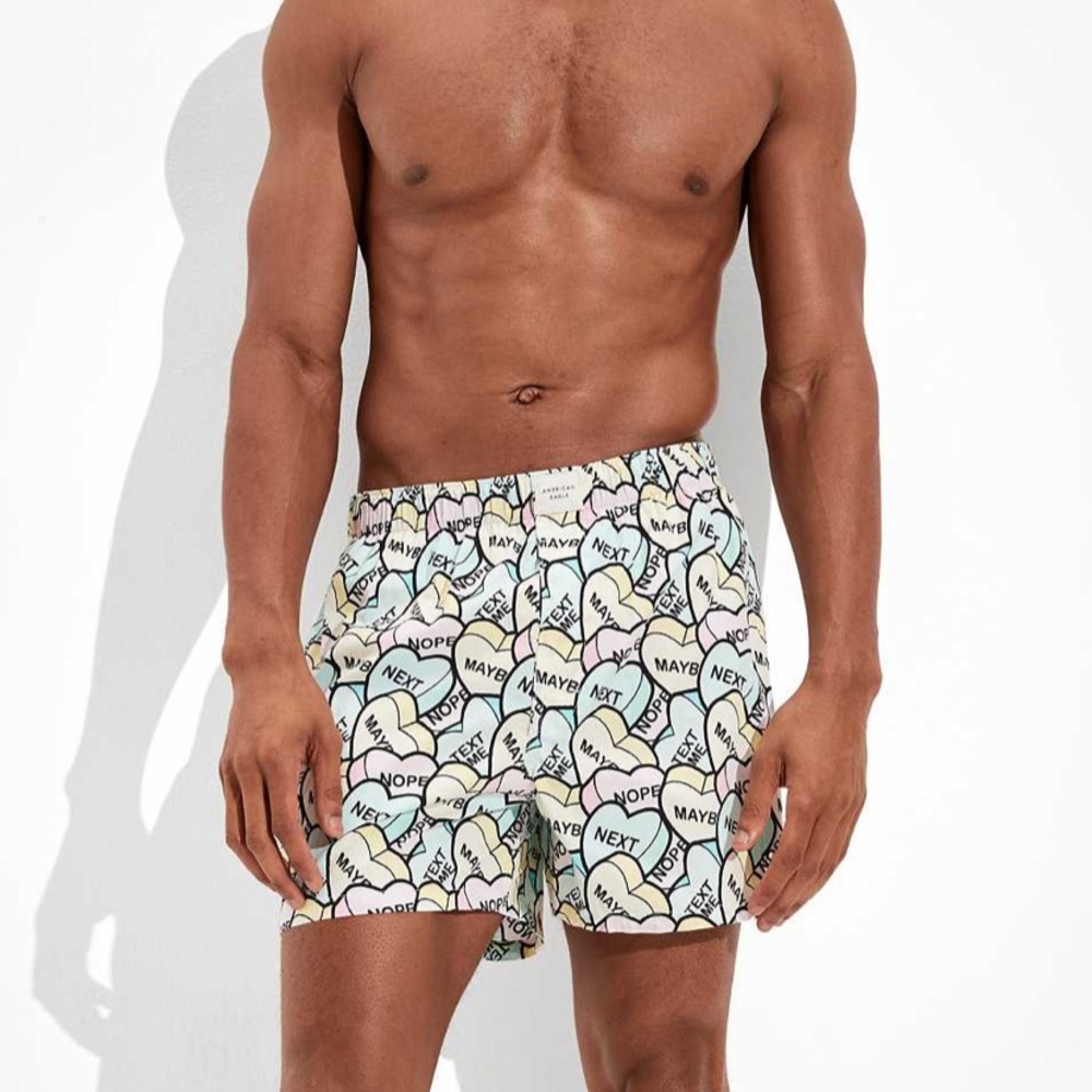 American Eagle Outfitters Men's Eagles AEO Candy Hearts Stretch Boxer Short